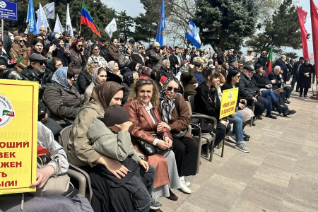 
Солидарность в действии: профсоюз образования на Первомае

